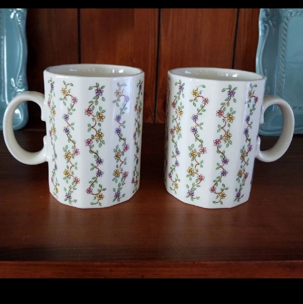Vintage Otagiri mugs Japan